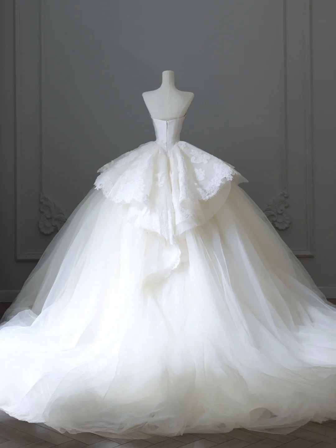 A Line Ball Gown White Tulle Long Wedding Dress Princess Bridal Gown fg7396