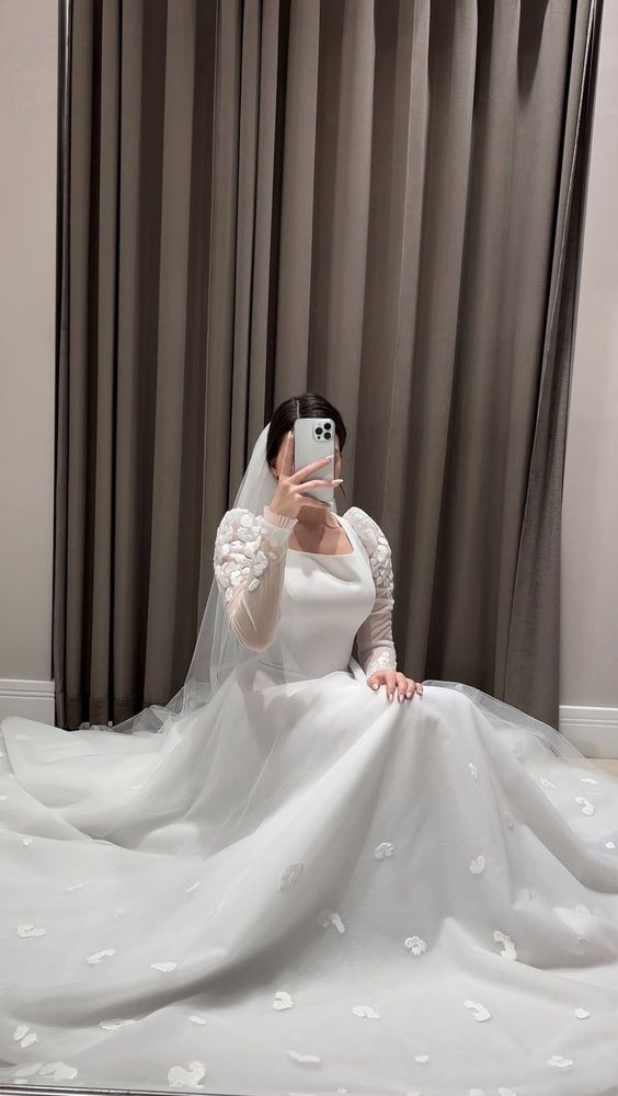 Modest White A-line Long Sleeves Wedding Dress,White Bridal Dress fg6818