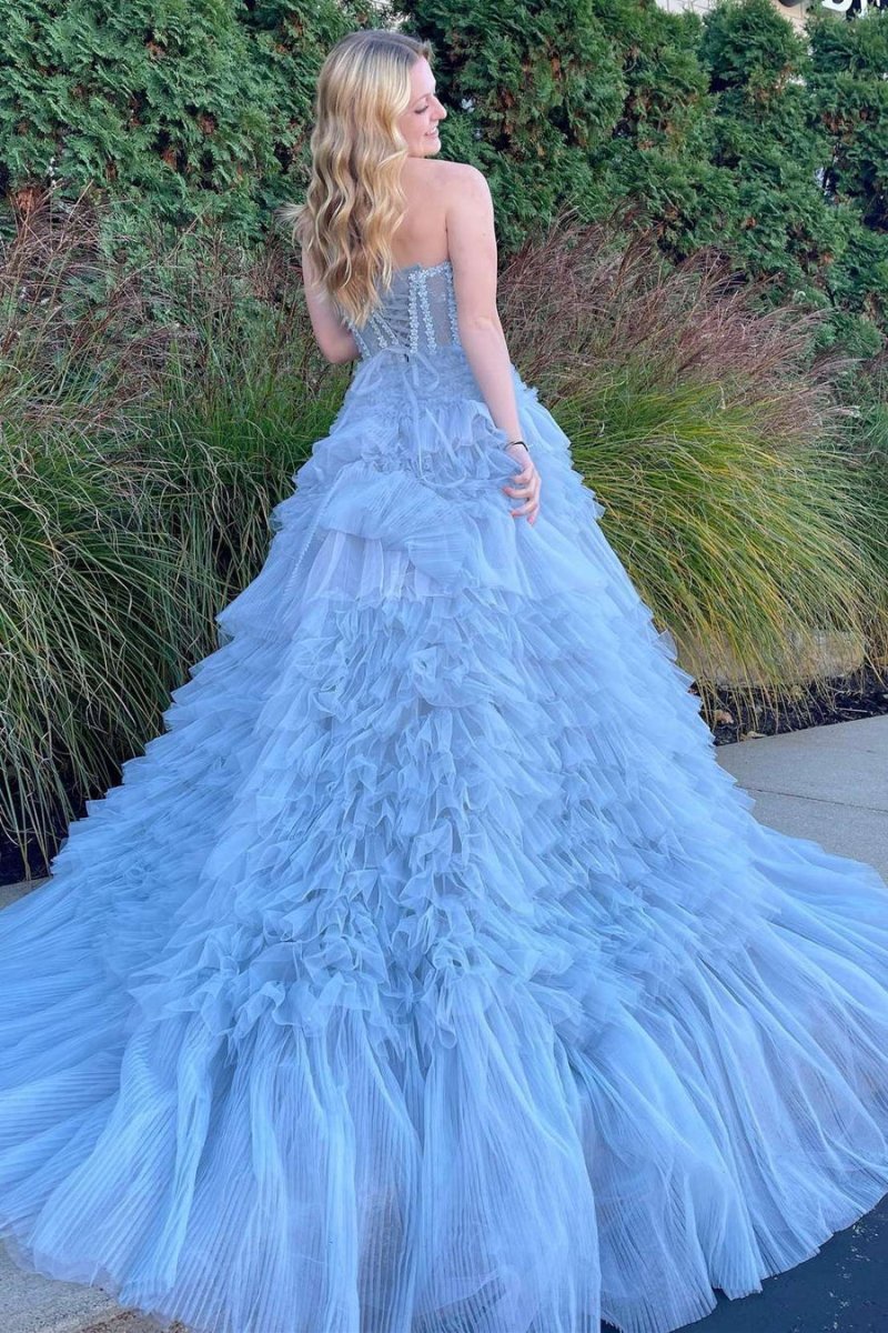 Jazlyn | Vestido de fiesta de tul con capas, sin tirantes y corte princesa