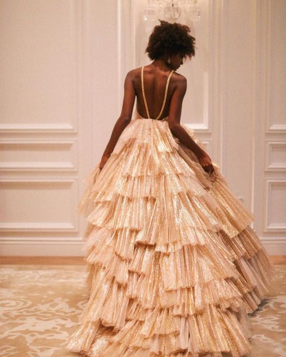 Ball Gown Tiered Skirt Unique Prom Dress fg1018
