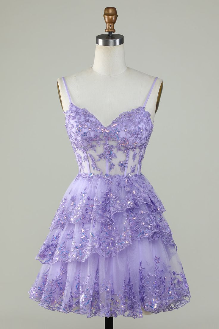 Vestido de fiesta con capas, corsé y lentejuelas color lavanda con tirantes fg3729