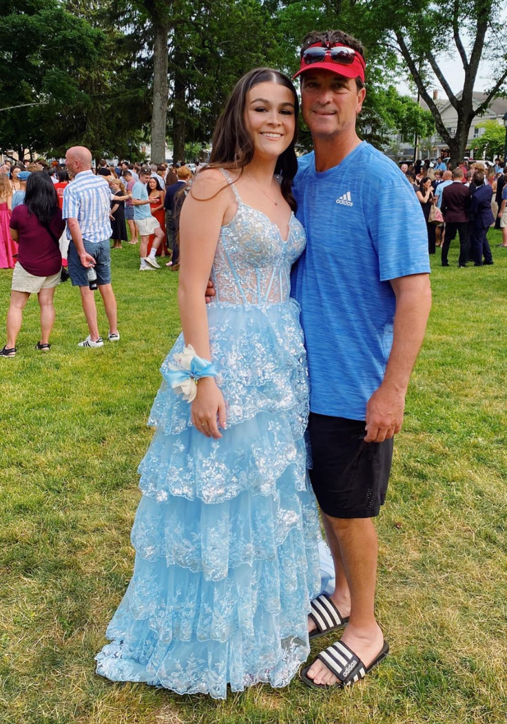 Vestido de fiesta largo con escote en forma de corazón y encaje azul claro con abertura fg4197