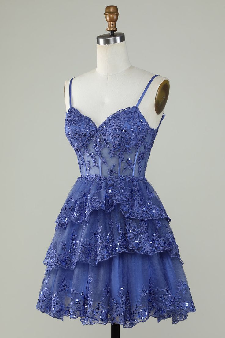 Vestido de fiesta con capas, corsé y lentejuelas color lavanda con tirantes fg3729
