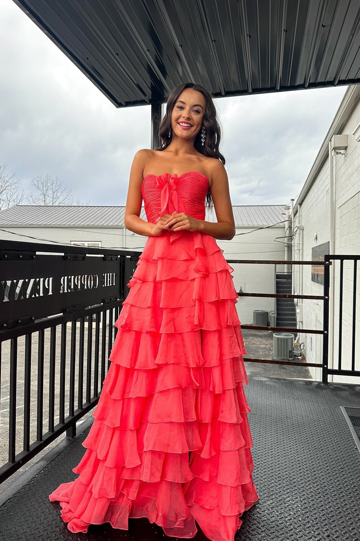 Cute A-Line Sweetheart Zipper Back Tiered Chiffon Prom Dress With Slit