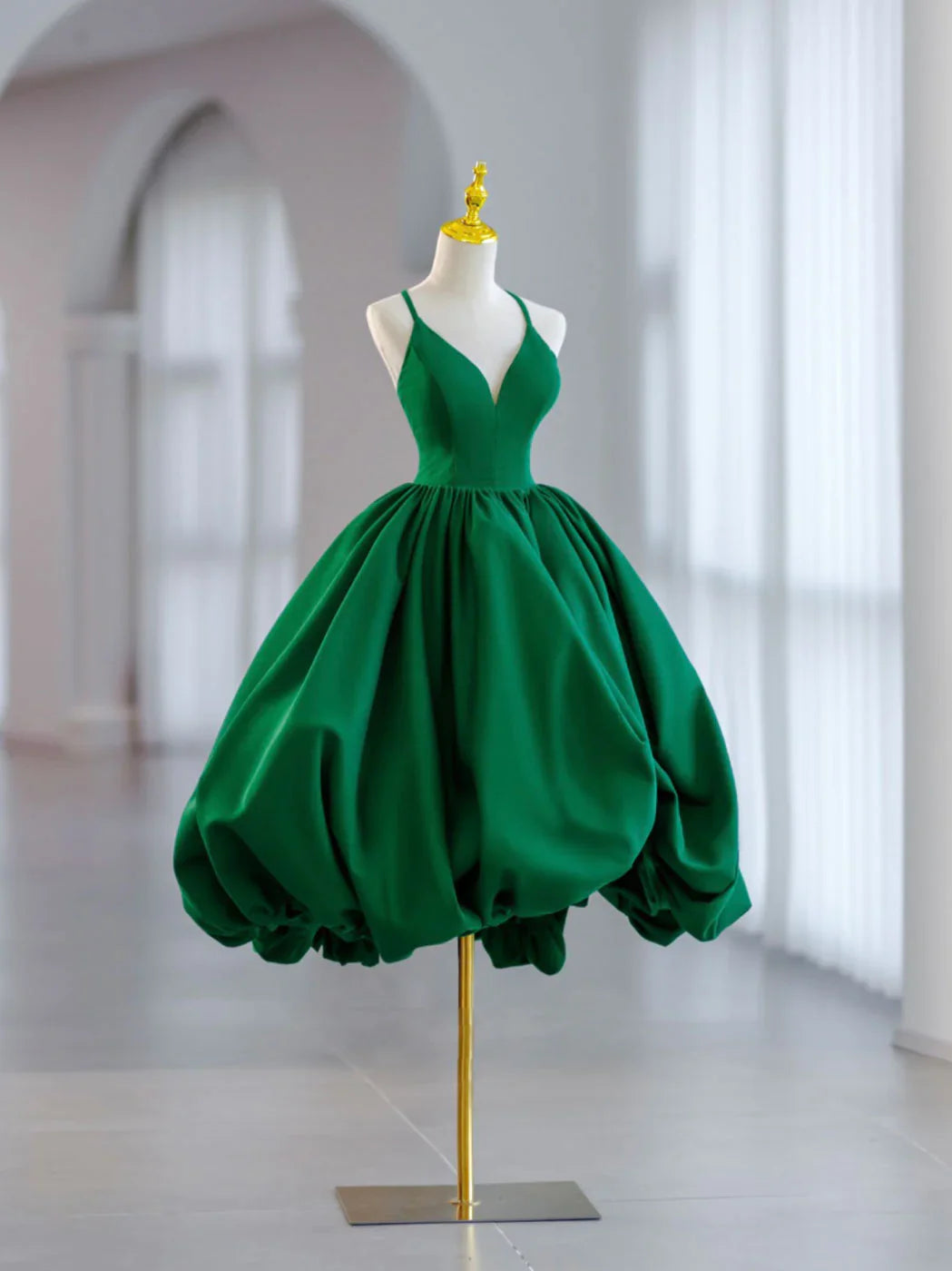 Vestido de fiesta corto de satén verde, vestido de noche de satén verde, vestidos de fiesta verdes fg3413