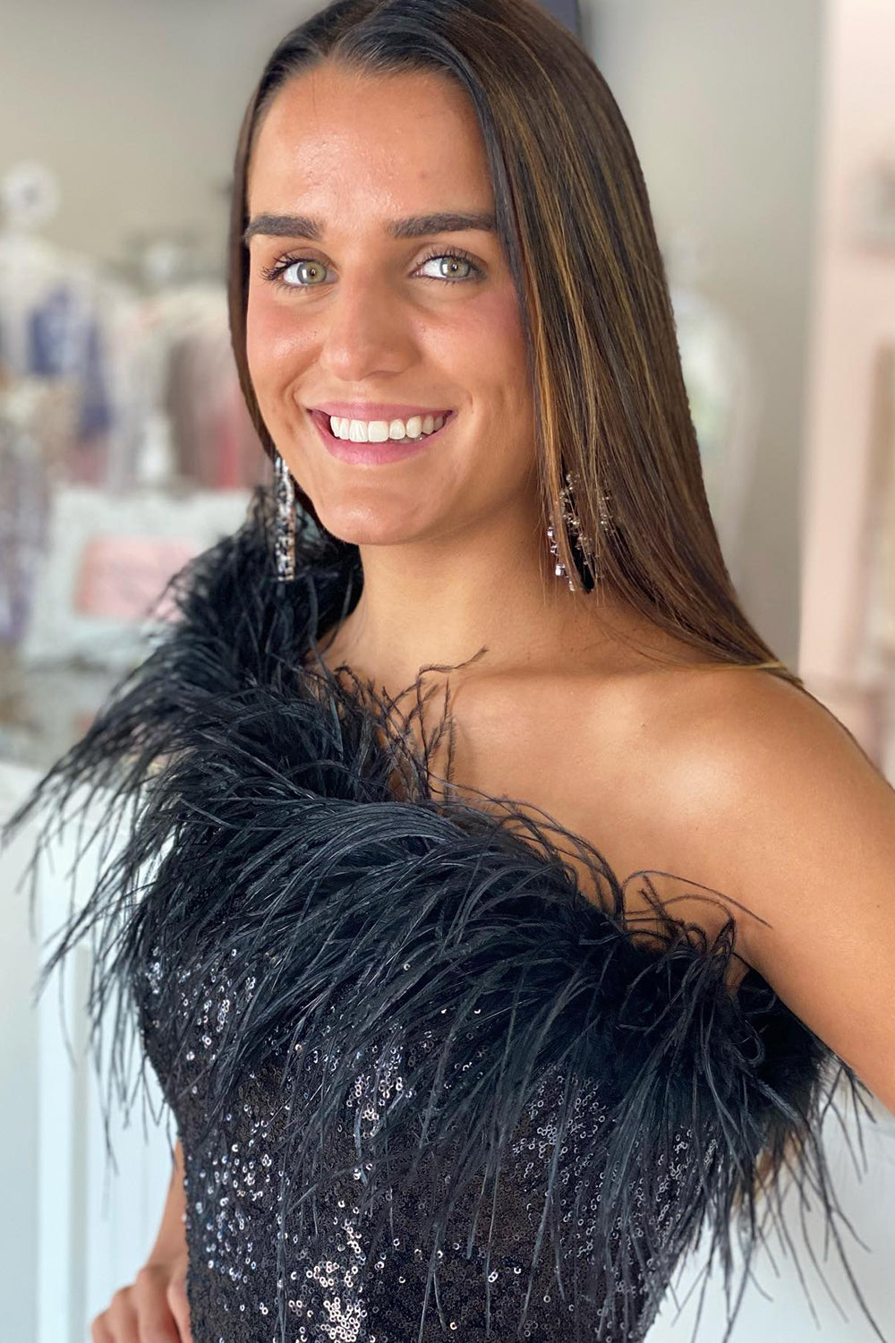 Black Bodycon Sequins Homecoming Dress With Feather