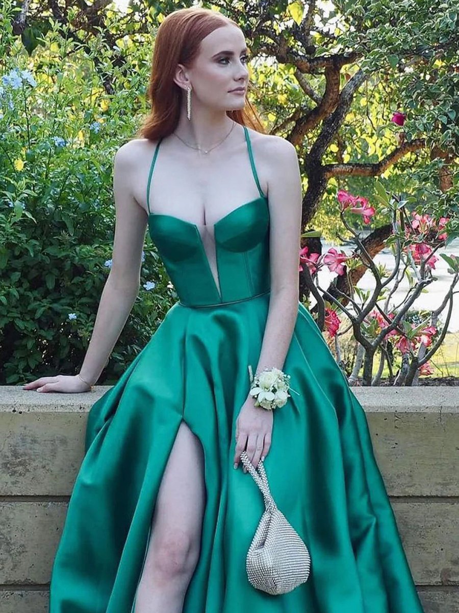 Etherea | Vestidos de fiesta largos de satén verde con escote en forma de corazón y abertura