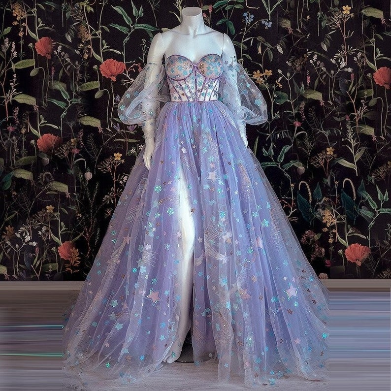 Hermoso vestido de tul morado claro, vestido floral, vestido de escote corazón con hombros descubiertos, vestidos de noche de corte A con abertura, vestido de fiesta fg256