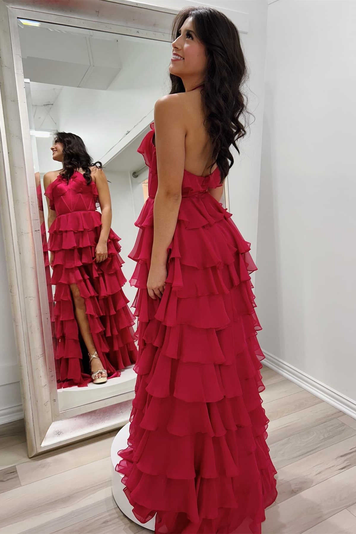 Vestido de fiesta con escote halter, escote en forma de cerradura, volantes y abertura