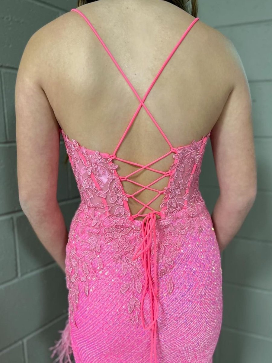 Arlette | Vestido de fiesta largo ajustado con escote en V y espalda descubierta y abertura en color rosa