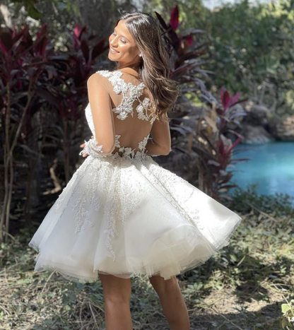 Vestido de novia corto exclusivo de corte A con apliques de encaje fg6599