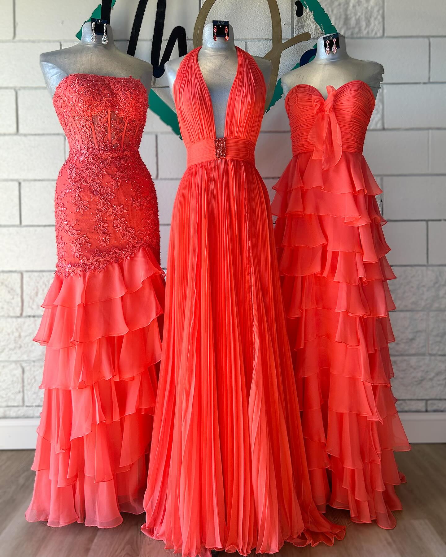 Cute A-Line Sweetheart Zipper Back Tiered Chiffon Prom Dress With Slit