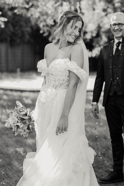 Ball Gown Off the Shoulder Lace Tulle Slit Wedding Dresses with Appliques