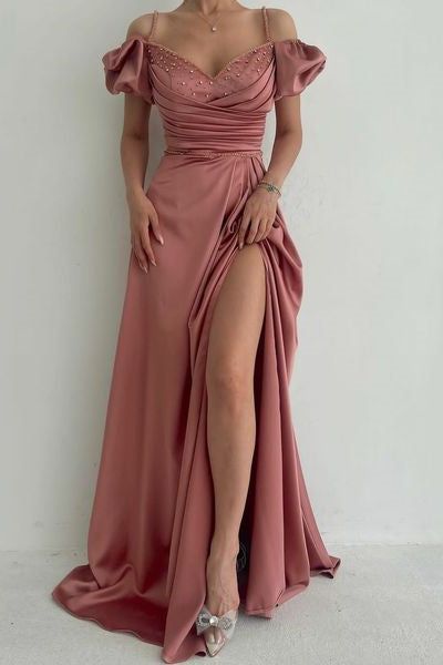 Elegante vestido de fiesta de corte A con hombros descubiertos y abertura en color rosa empolvado fg1928