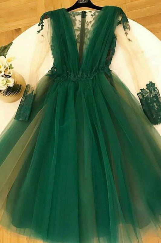 Vestido de fiesta de graduación corto de tul verde oscuro con mangas largas y escote en V fg1446