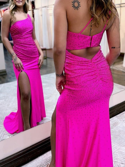 Celine | Vestido de fiesta de jersey con cuentas, escote sirena y un hombro y abertura