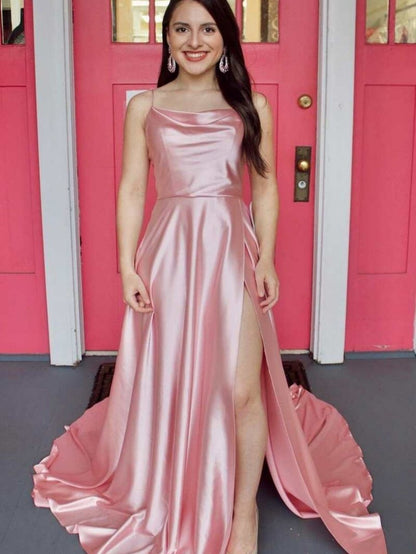 Araya | Vestido de fiesta de satén con escote vuelto y abertura en forma de A