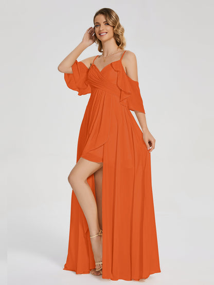 Vestido de fiesta de gasa con volantes y hombros descubiertos