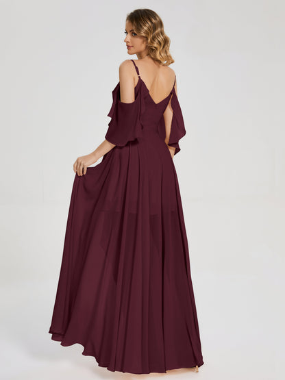 Vestido de fiesta de gasa con volantes y hombros descubiertos