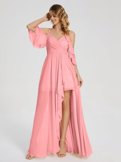 Vestido de fiesta de gasa con volantes y hombros descubiertos