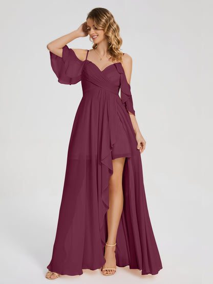 Vestido de fiesta de gasa con volantes y hombros descubiertos