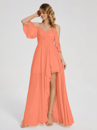 Vestido de fiesta de gasa con volantes y hombros descubiertos