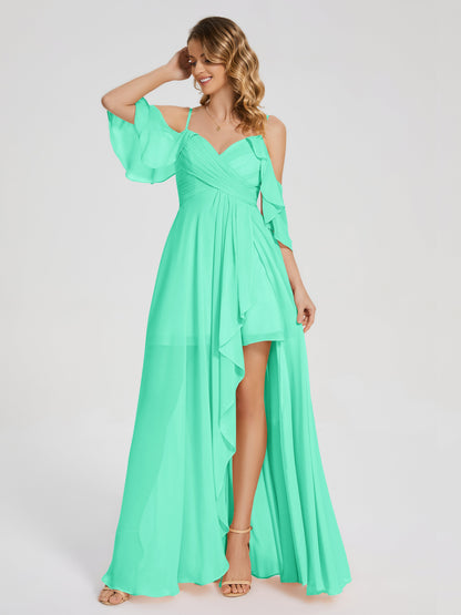 Vestido de fiesta de gasa con volantes y hombros descubiertos