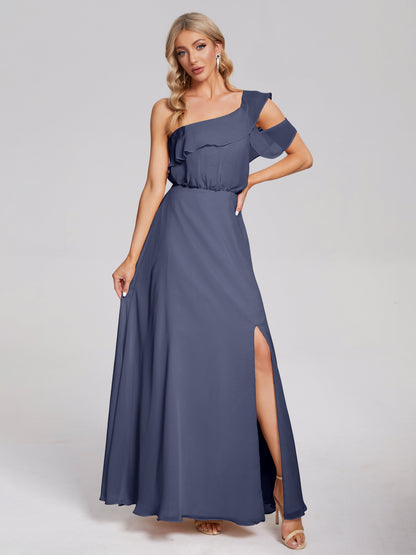 Vestido de fiesta de gasa con un hombro descubierto y volantes