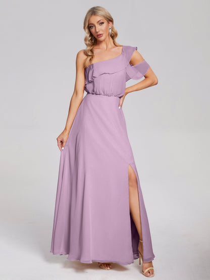 Vestido de fiesta de gasa con un hombro descubierto y volantes