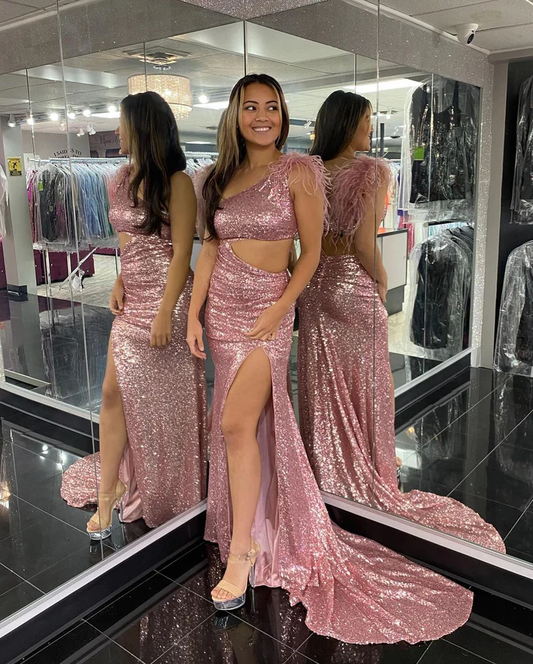 2023 Vestidos de fiesta de sirena brillantes con un hombro al descubierto y lentejuelas ruborizadas con abertura fg2350
