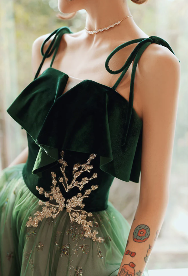 Hermoso vestido de fiesta de tul con tirantes de color verde oscuro y terciopelo, vestido de noche verde, vestido de fiesta fg1051