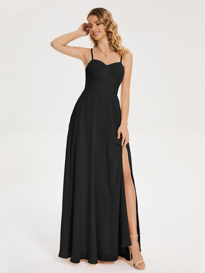 Vestido de fiesta con tirantes finos y corte en A y abertura