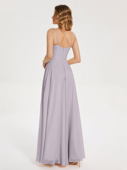 Vestido de fiesta con tirantes finos y corte en A y abertura