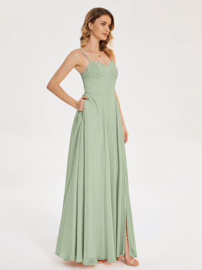 Vestido de fiesta con tirantes finos y corte en A y abertura