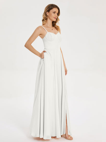 Vestido de fiesta con tirantes finos y corte en A y abertura