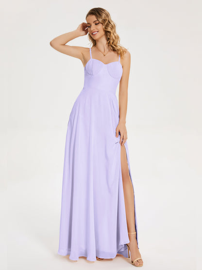 Vestido de fiesta con tirantes finos y corte en A y abertura