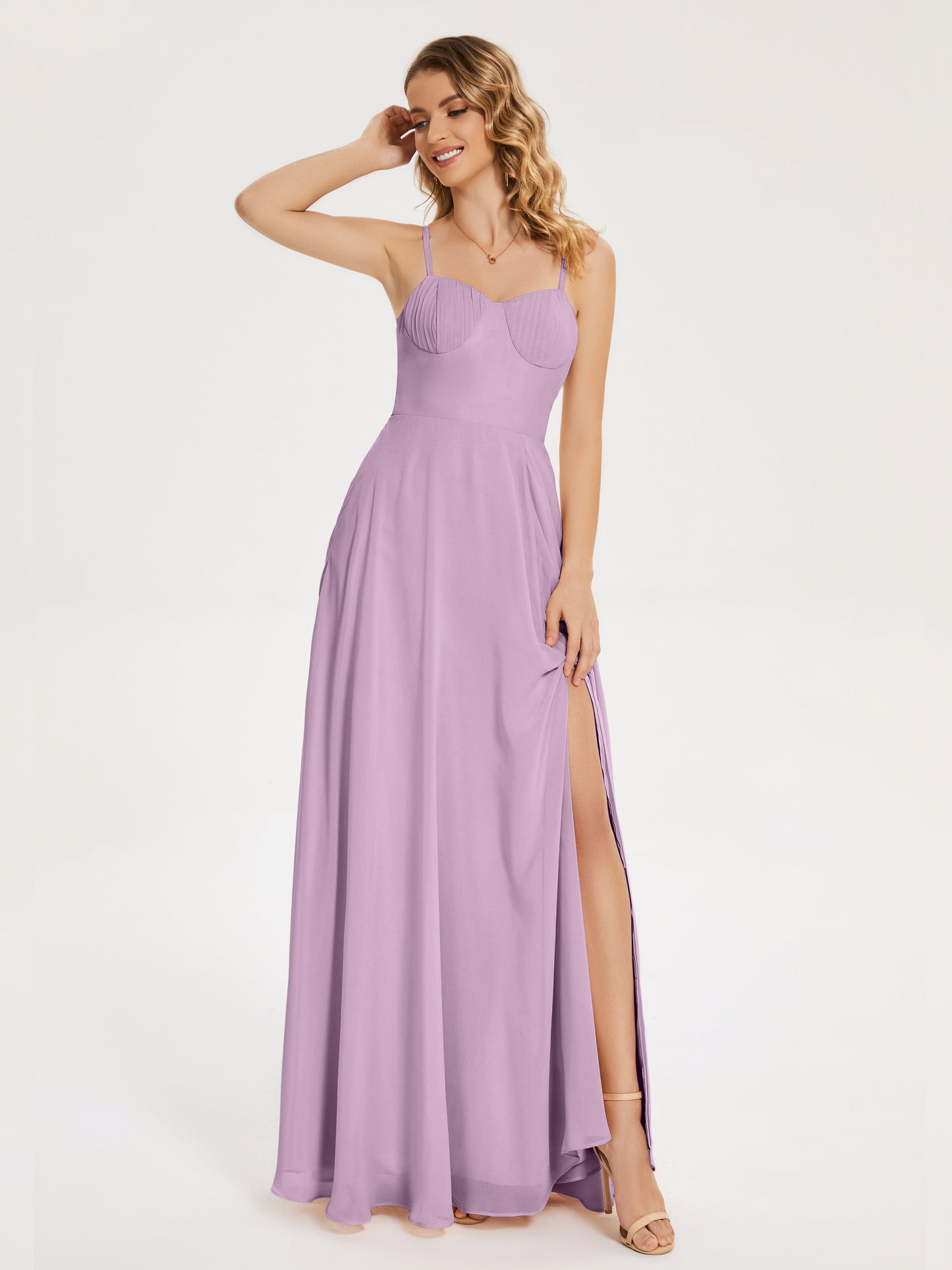 Vestido de fiesta con tirantes finos y corte en A y abertura