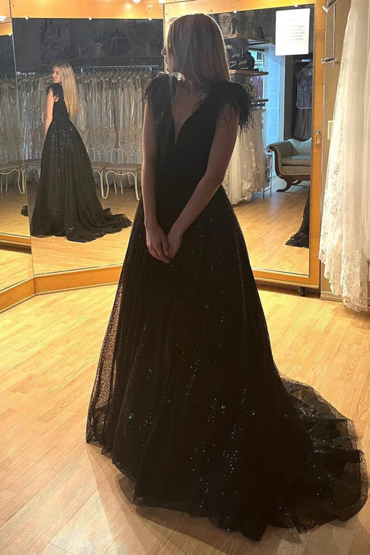 Carolina | Vestido de fiesta de tul con lentejuelas, escote en V y corte en A con abertura