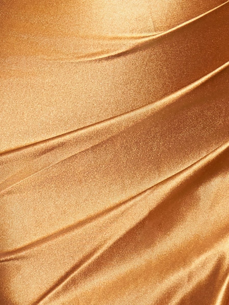 Adelaide | Vestido de fiesta largo de satén con corte sirena y abertura