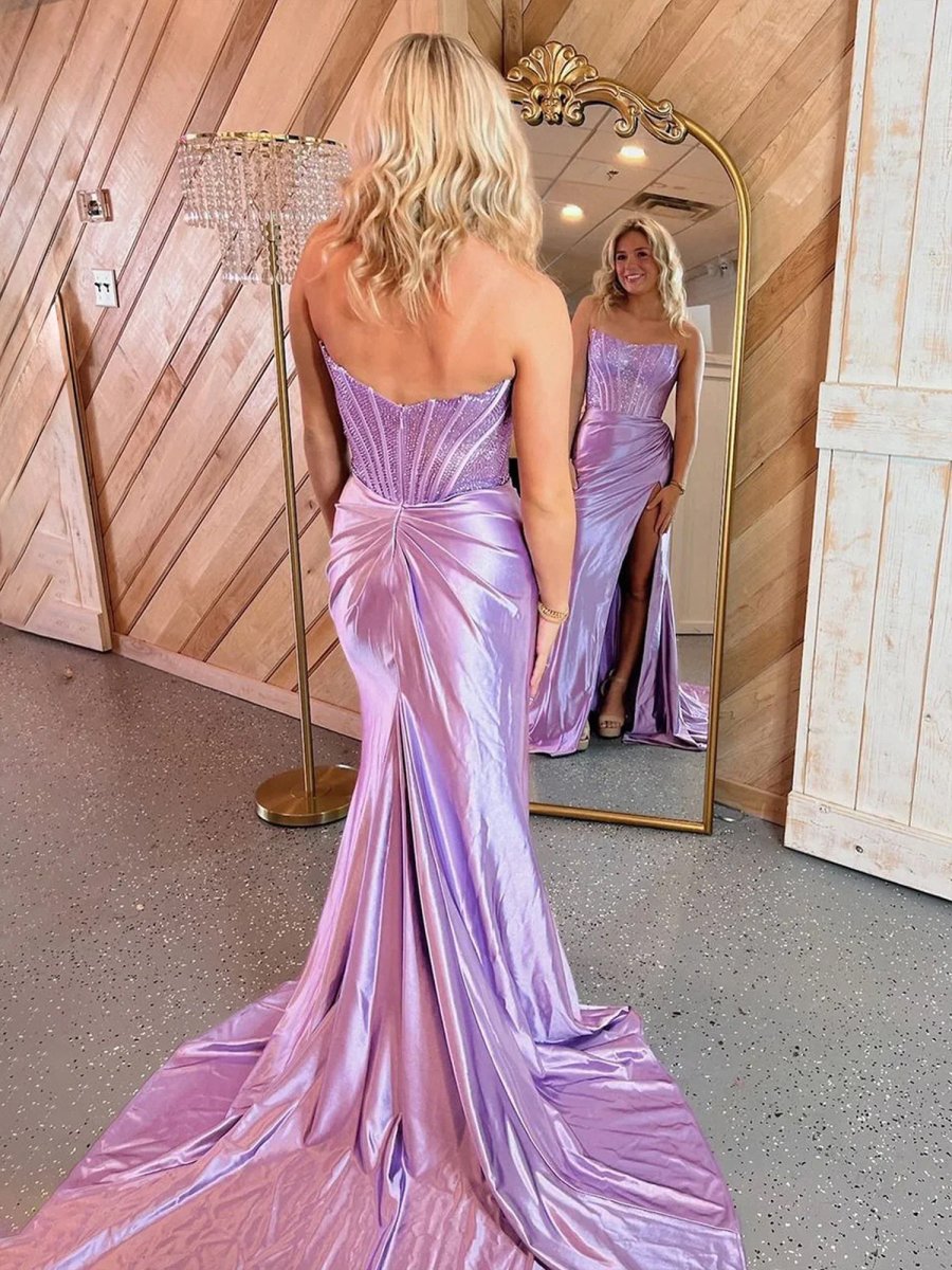Delfina | Vestidos de fiesta largos de satén sin tirantes color lila con abertura