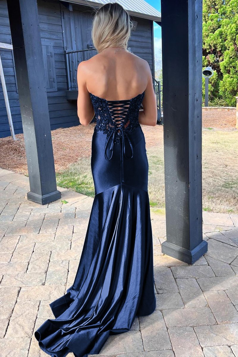 Donya | Vestido de fiesta de satén negro con escote en forma de corazón y encaje y abertura