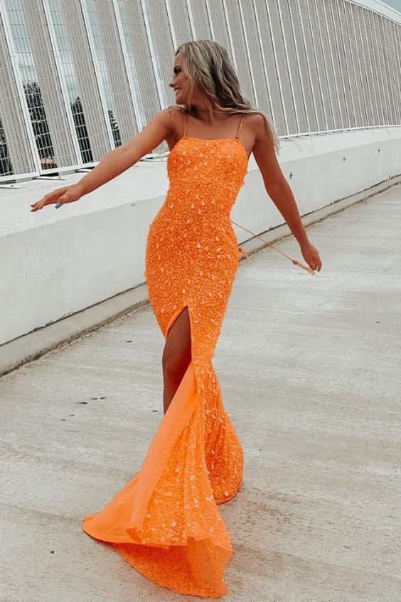 Vestido de fiesta largo con lentejuelas color naranja y sirena brillante con abertura fg62