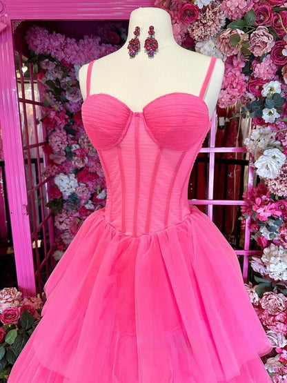 Lula | Vestido de fiesta largo de tul con capas y vestido de fiesta rosa intenso