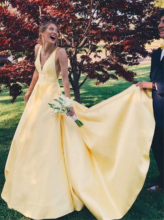 LTP0258,Vestidos de fiesta largos de satén con escote en V y corte en A en amarillo, vestidos de novia de satén amarillo sin espalda y escote en V, vestidos formales